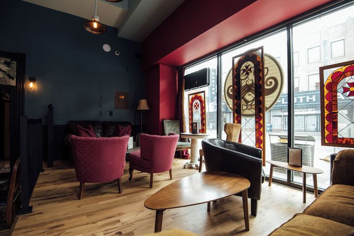Lounge 119 of 139
