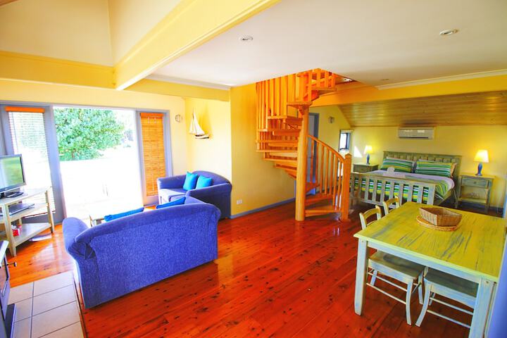 Room 17 of 105