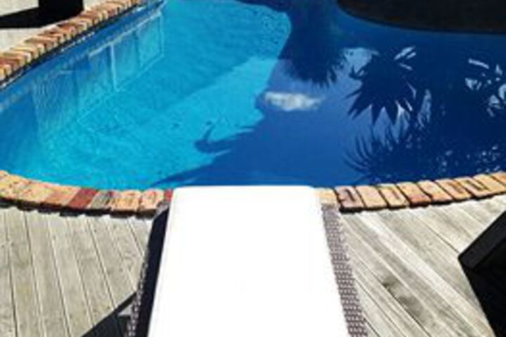 Pool 29 of 33
