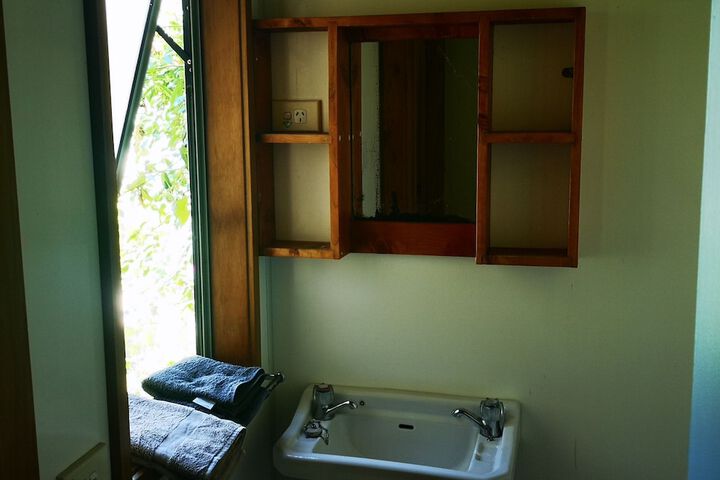 Room 13 of 25