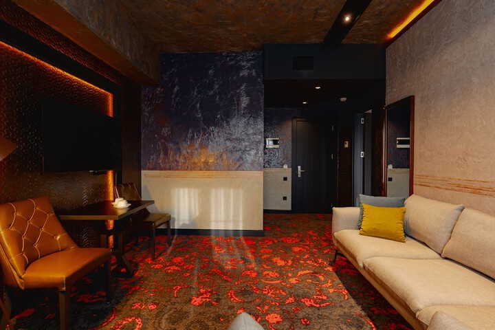 Room 75 of 199