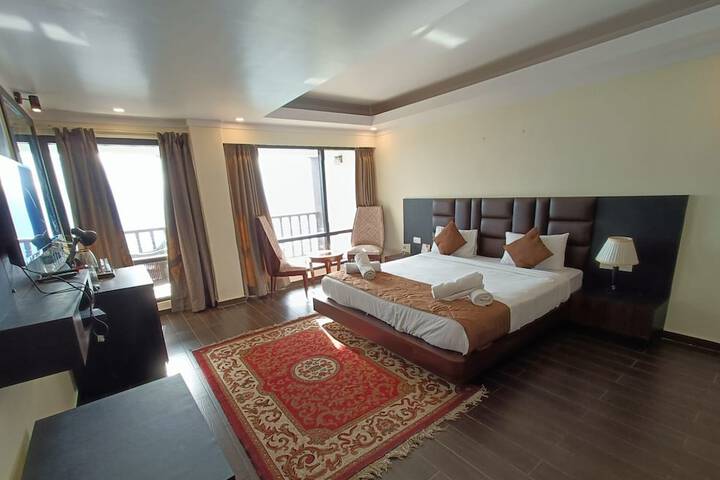 Room 16 of 81