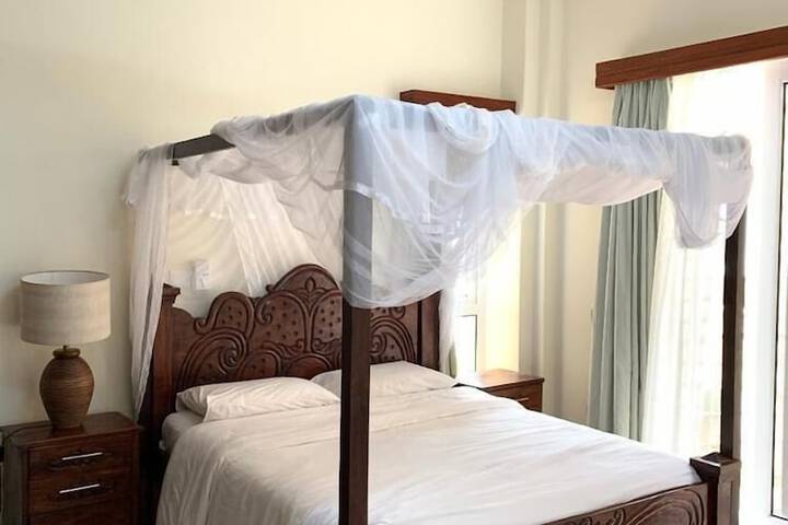 Room 40 of 190