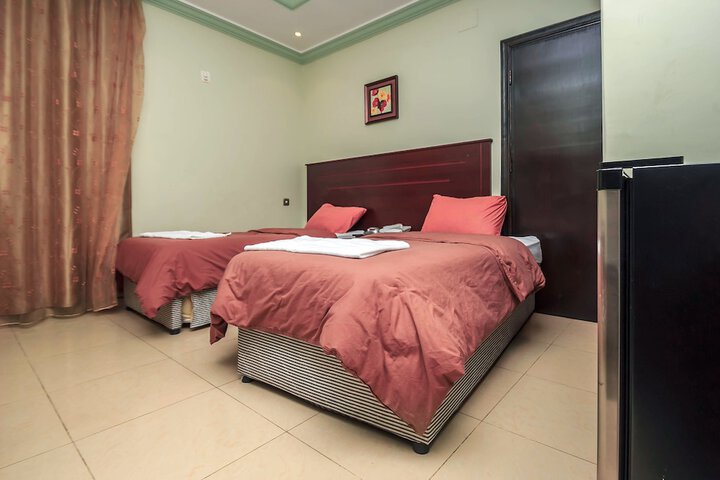 Room 10 of 60