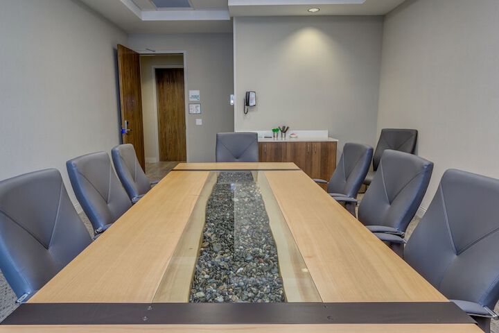 Meeting facility