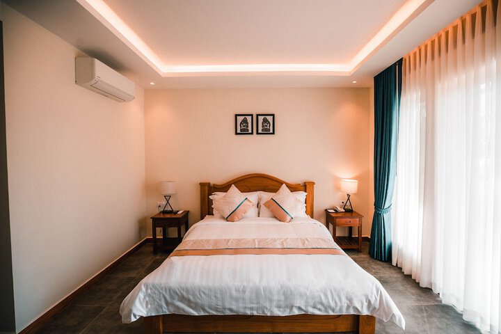 Room 17 of 63