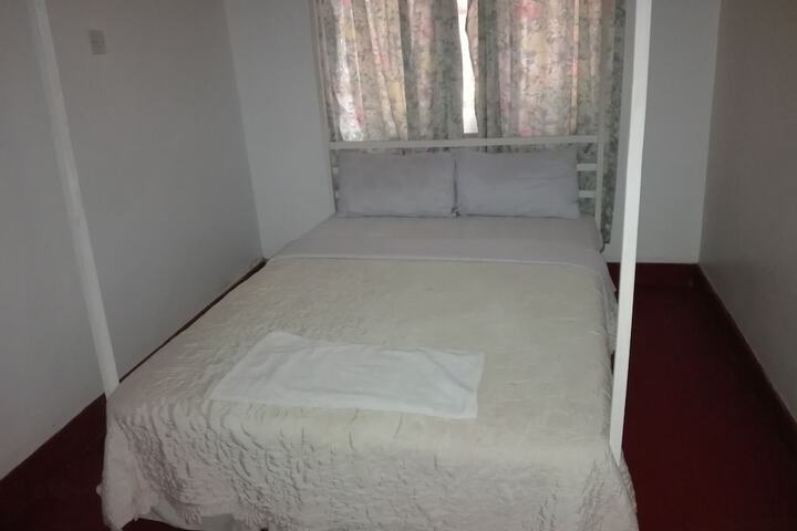 Room 35 of 57