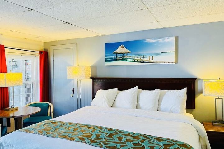 Room 6 of 60