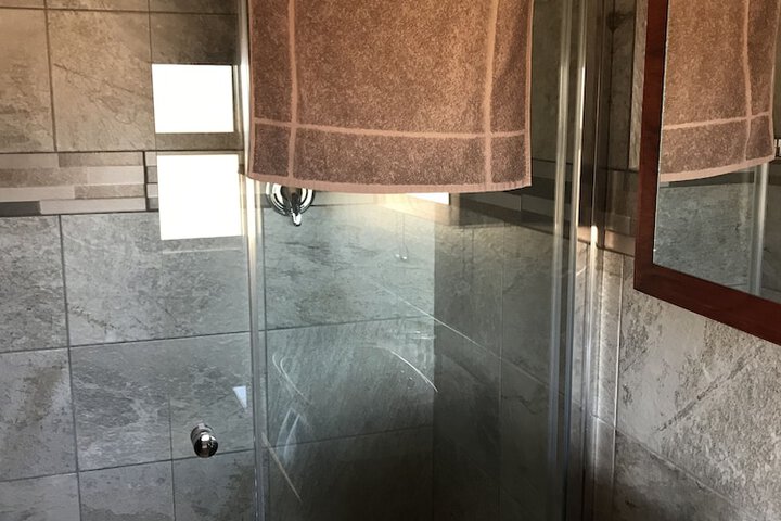 Room 14 of 30