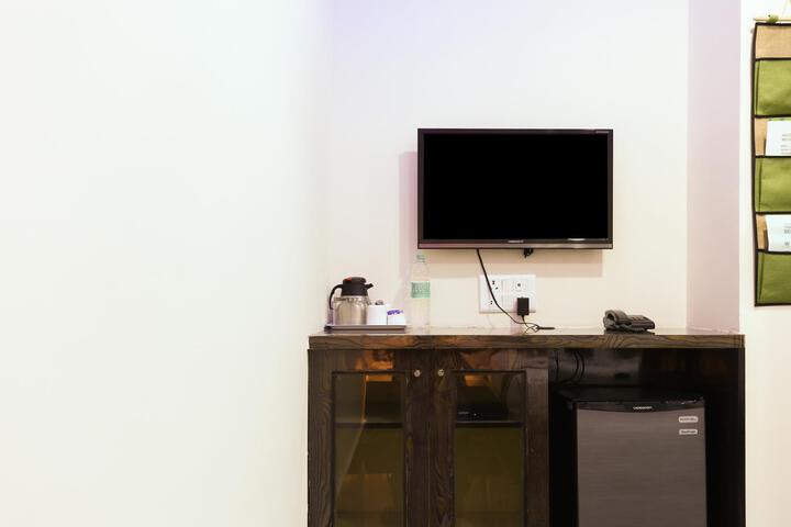 Treebo Manasa Residency