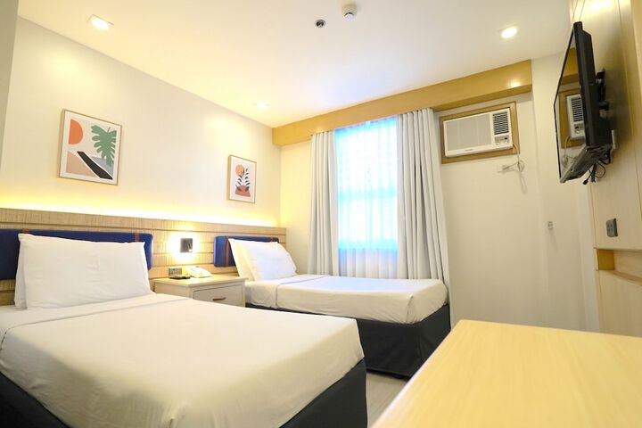 Room 38 of 81