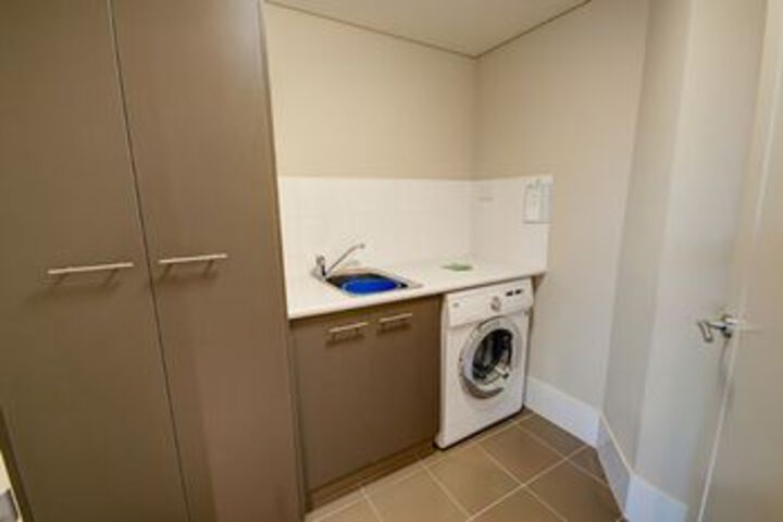 Room 16 of 26