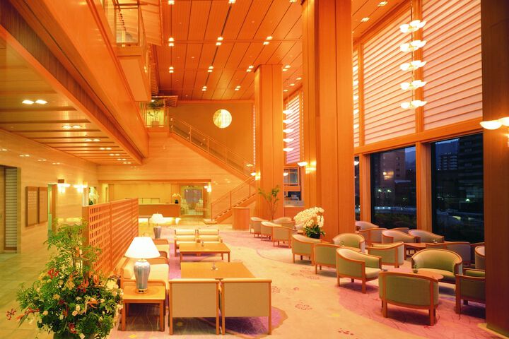 Hotel Lobby