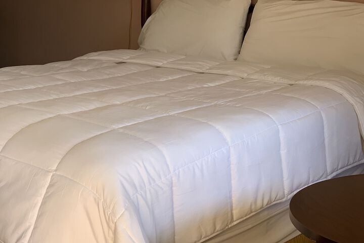 Standard | King Bed (11 of 12)
