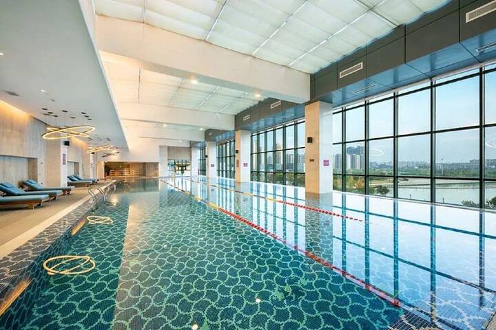 Pool 36 of 106