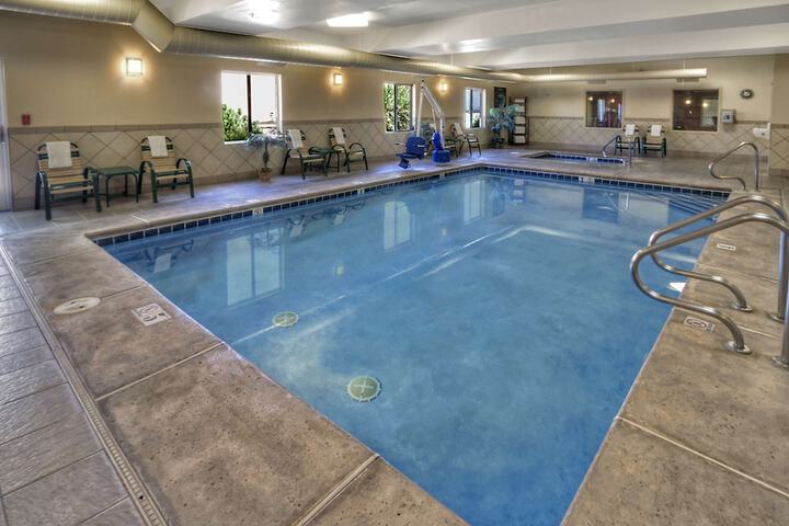 Pool 12 of 30