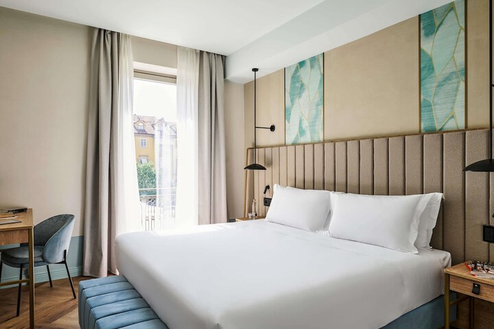 Room 14 of 55