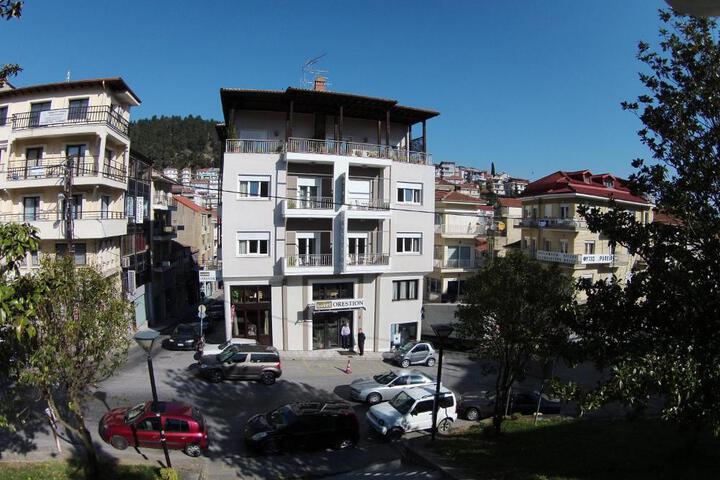 Hotel Orestion - Bike and motorcycle friendly hotel