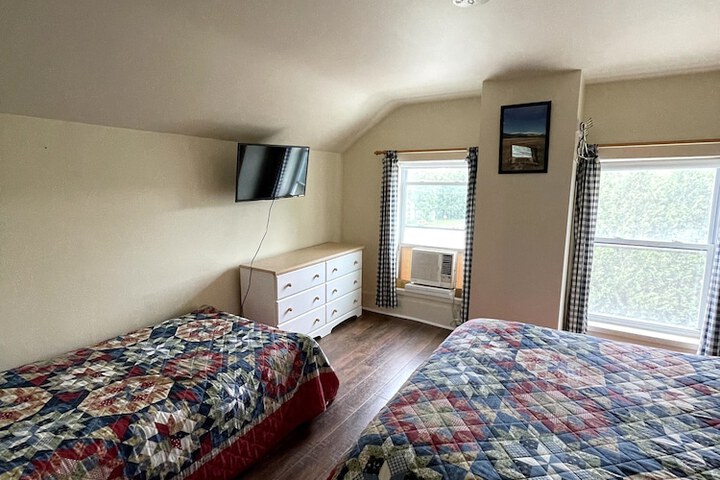 Room 20 of 37