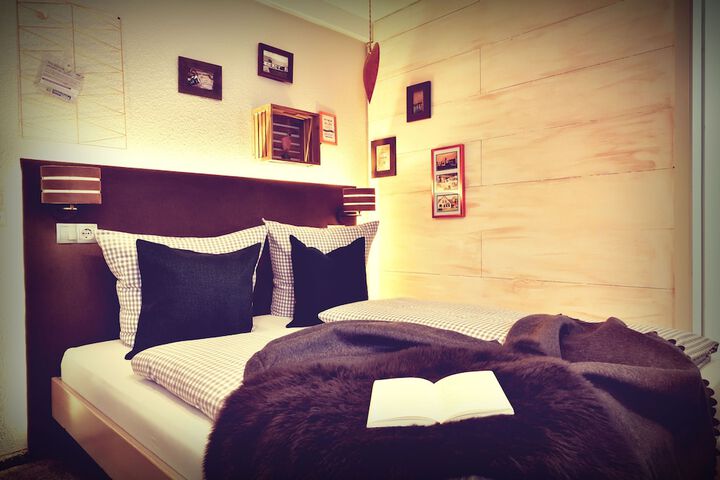 Room 27 of 75