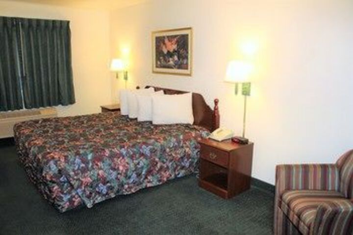 Room 20 of 76