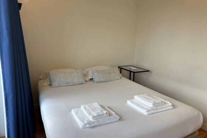 Room 33 of 287