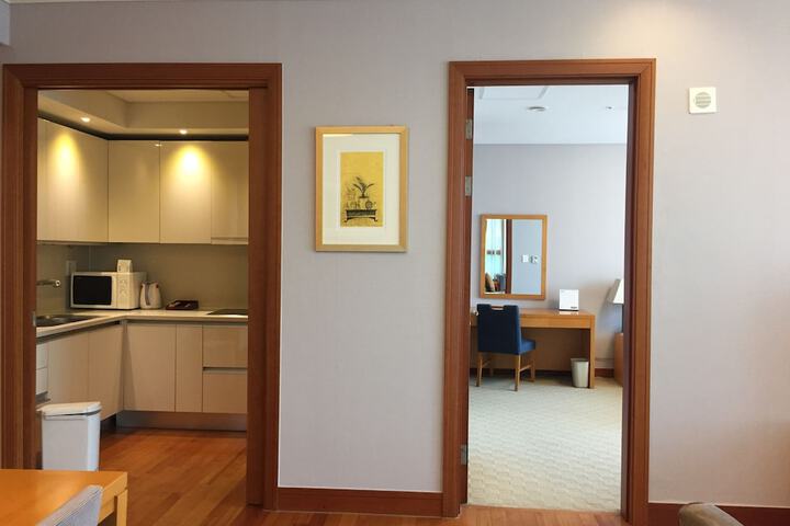 Room 12 of 47