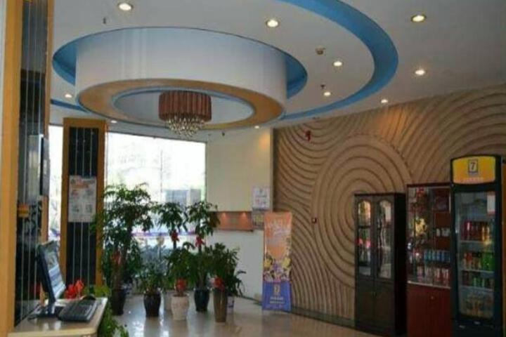 Hotel Interior 4 of 6