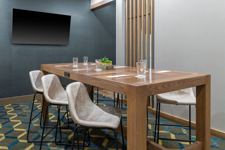 Hotel Interior 3 of 38