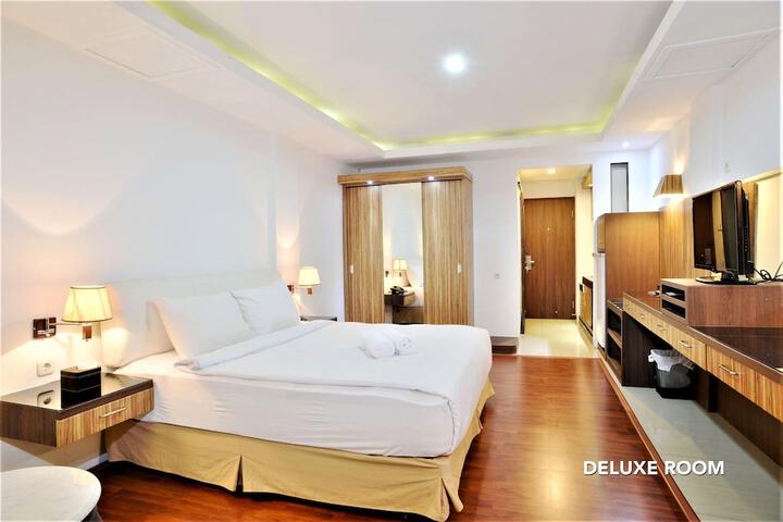 Room 10 of 49