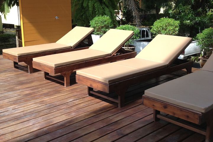 Sundeck 24 of 28