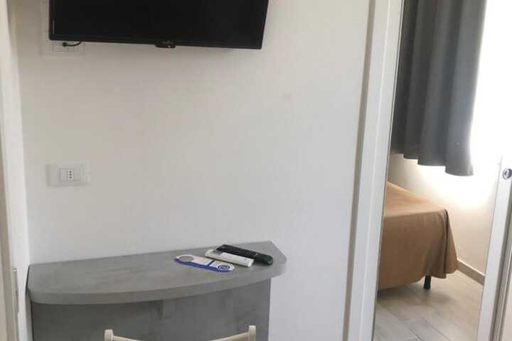 Room 20 of 47