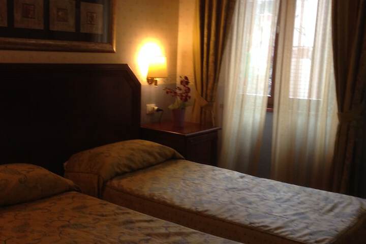 Room 59 of 142