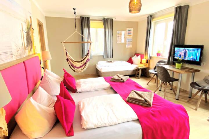 Room 3 of 26