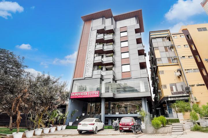 Hotel 45 of 47