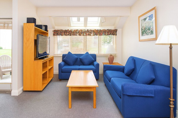 Room 5 of 36