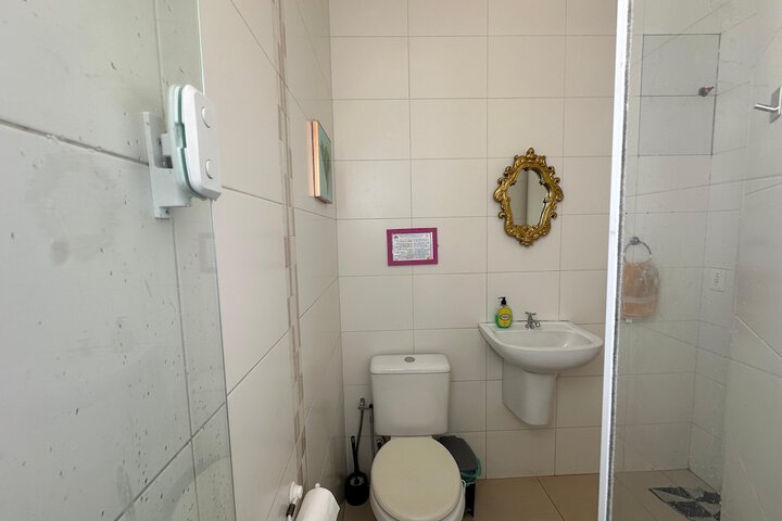 Room 63 of 77
