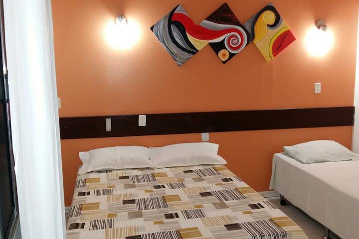 Room 5 of 17