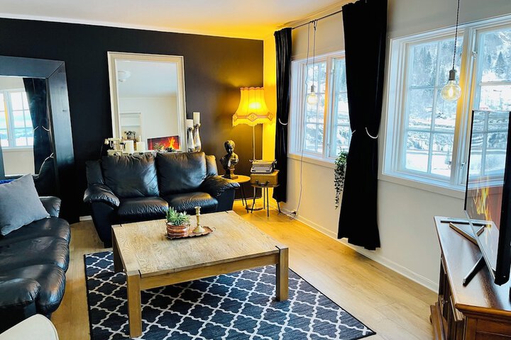 Room 42 of 62