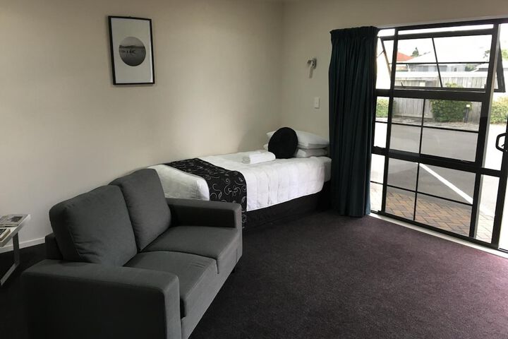 Room 14 of 51