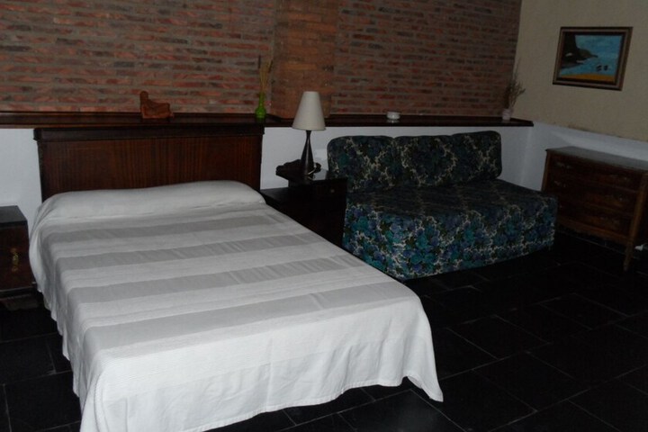 Room 2 of 54