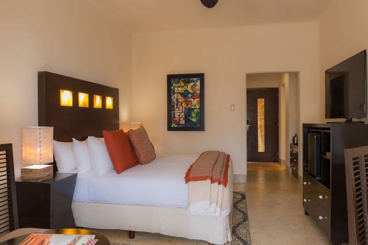 Room 9 of 110