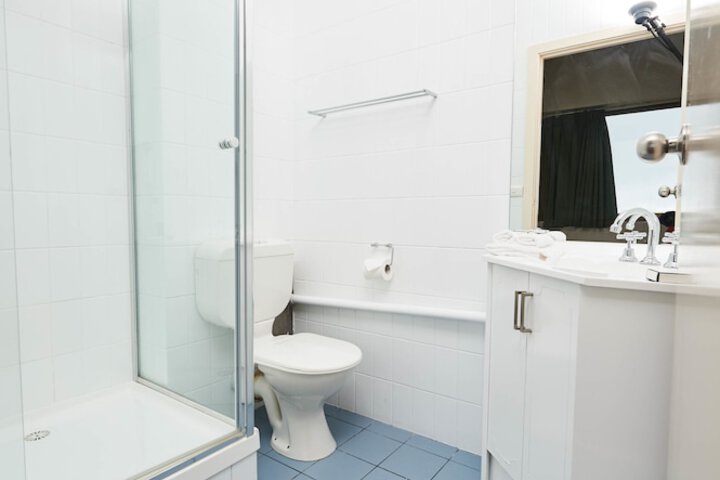 Room 14 of 29