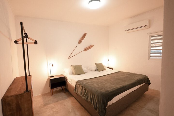 Room 18 of 40