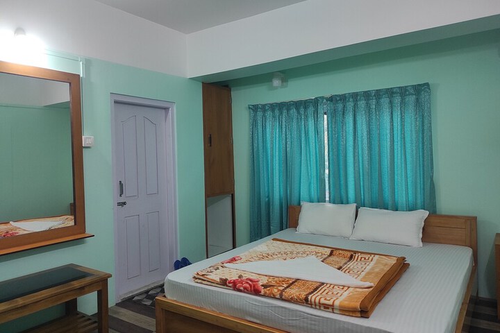 Room 15 of 21