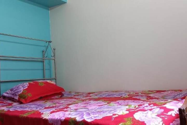 Room 6 of 15