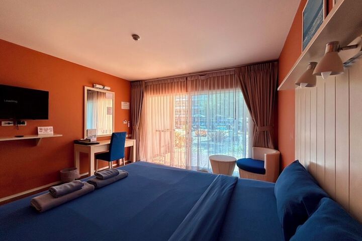 Room 36 of 104