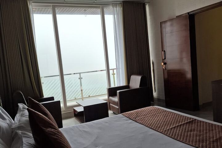 Room 2 of 13