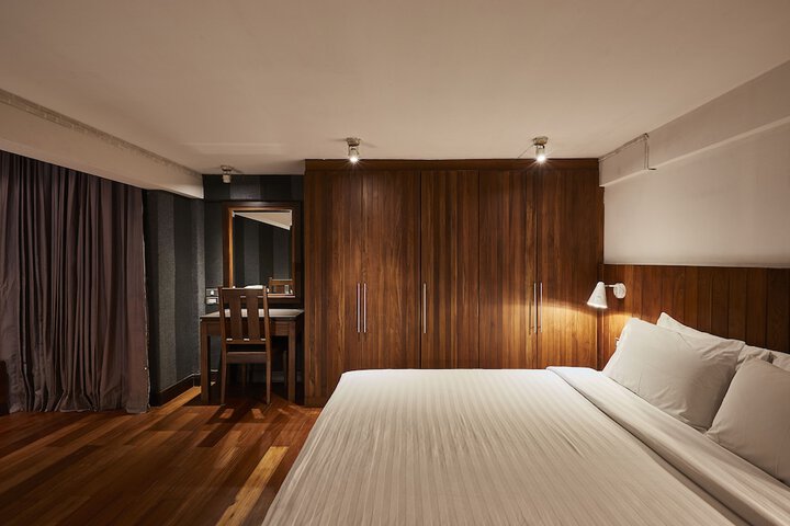 Room 31 of 50