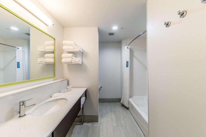 King Room with Sofa Bed and Refrigerator (7 of 13)